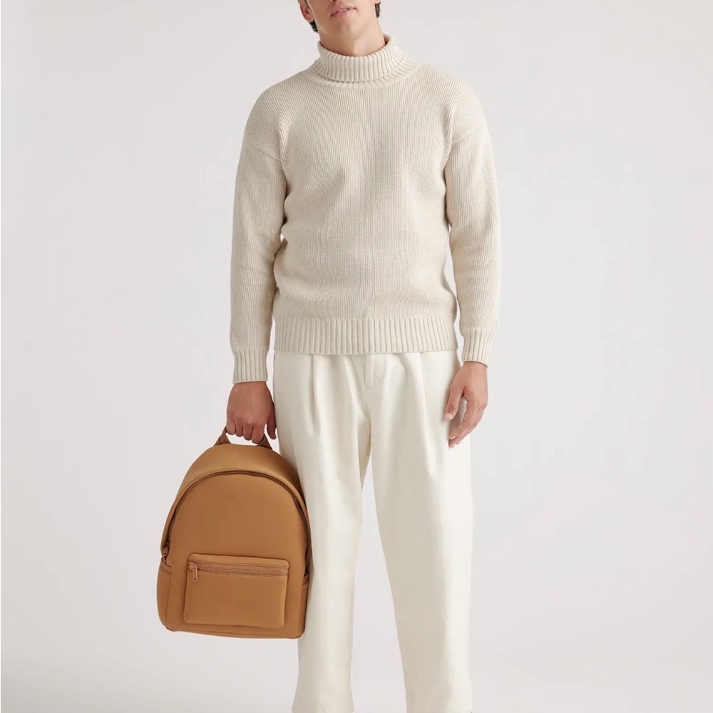 Quince All Day Neoprene Backpack in Mocha - Picture 6 of 10